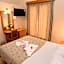 Sappho Hotel