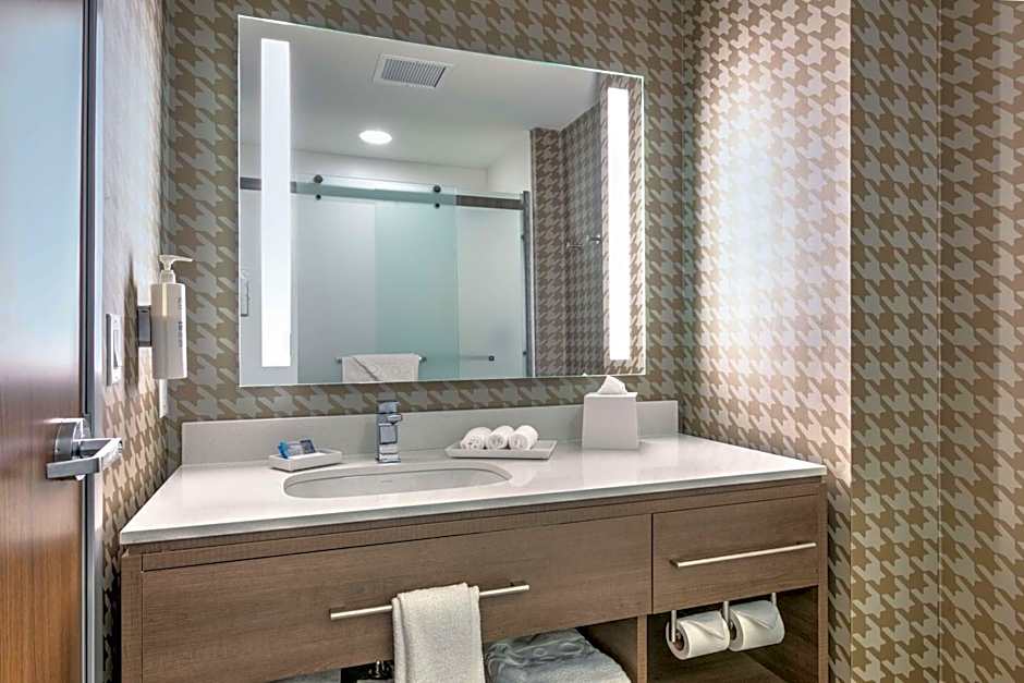 Home2 Suites by Hilton Tulsa Airport