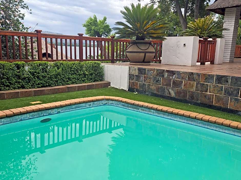 147@ Simon Bekker Kosmos