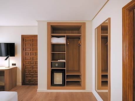basic twin capacity 1