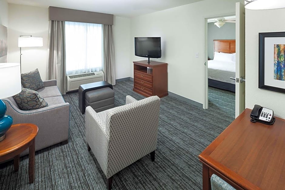 Homewood Suites By Hilton El Paso Airport