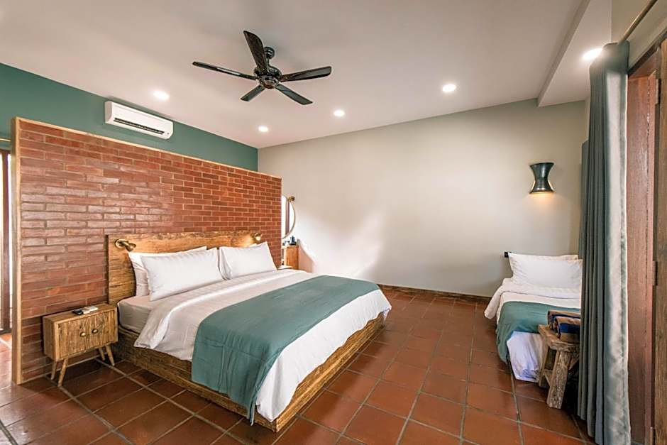 Belukar Villas