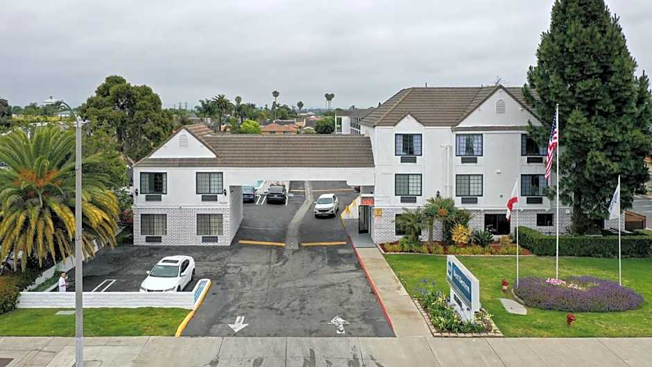 Best Western Surf City