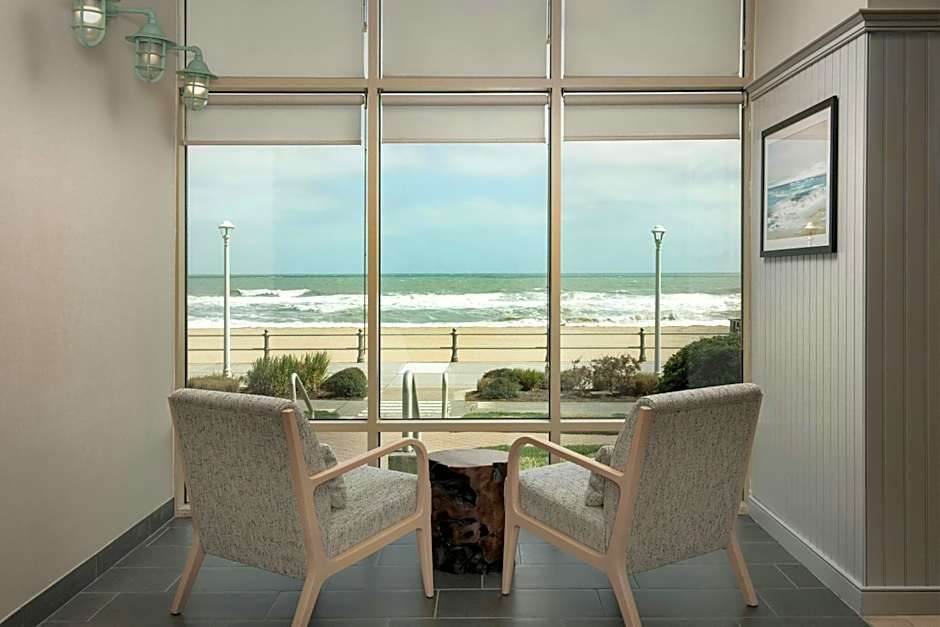 Courtyard by Marriott Virginia Beach Oceanfront/North 37th Street