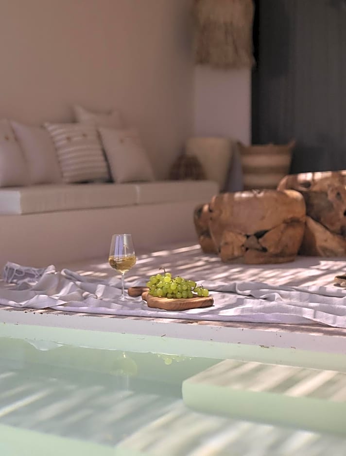 GAIA Alaçatı BY THE SEA - Adult Only