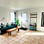 Fresh & Bright Private Suite