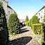 Aux Portes du Château