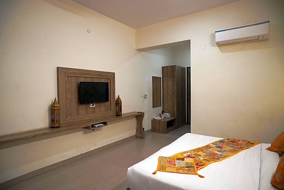 Dhawala Resort by Aamod