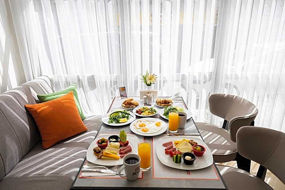 Hotel Beyond