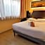 Hotel Be Guest Limoges Sud ex Black & Green