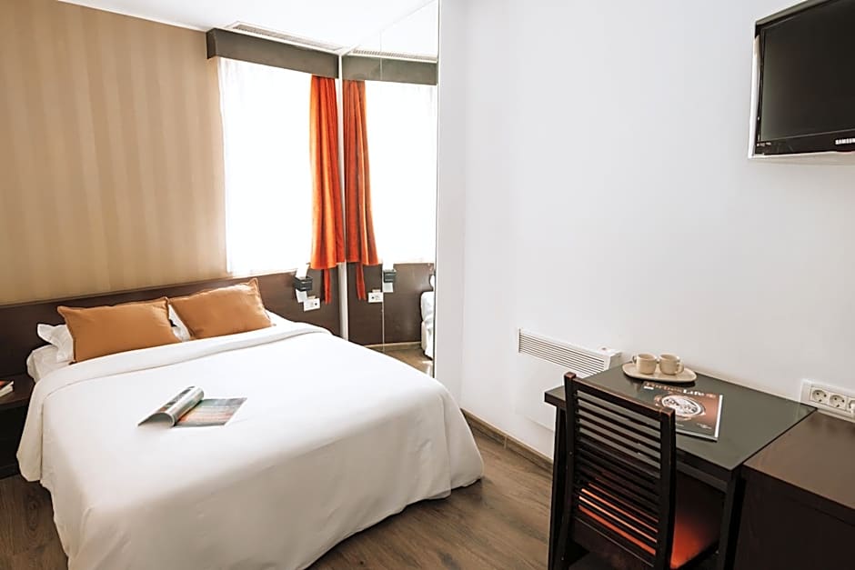 Hotel Duke Armeneasca - Ex Tempo