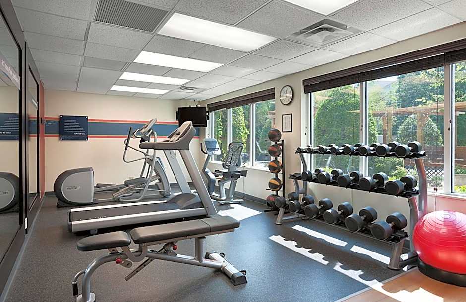 Hampton Inn By Hilton And Suites Charlotte/Pineville