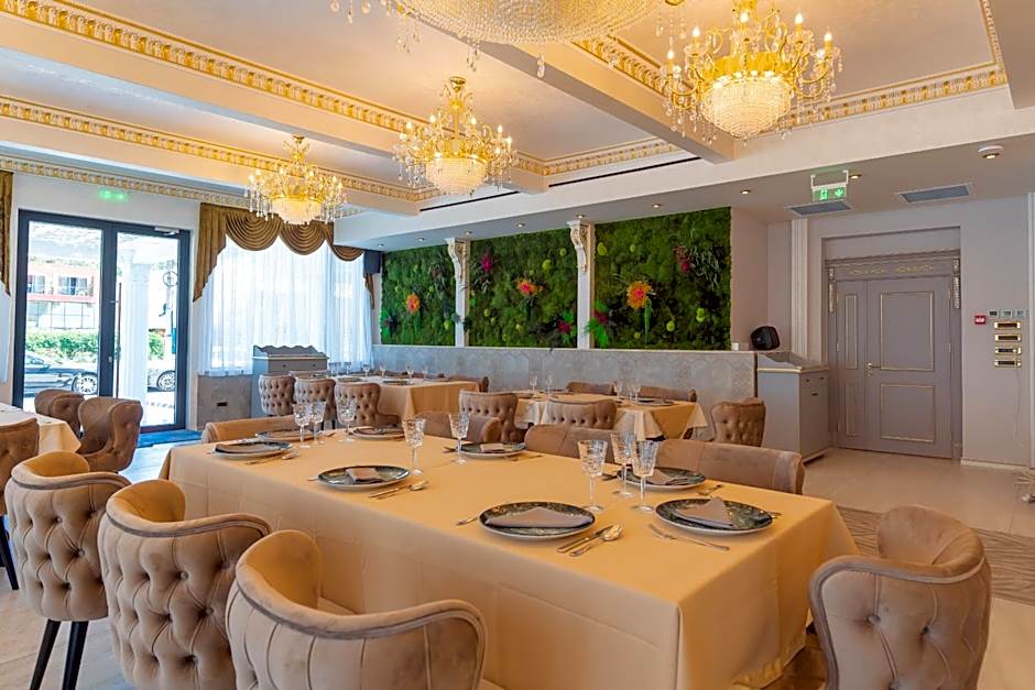 W Regal Boutique Hotel&Spa