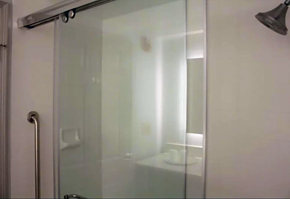 Holiday Inn Express Atlanta NE - I-85 Clairmont by IHG