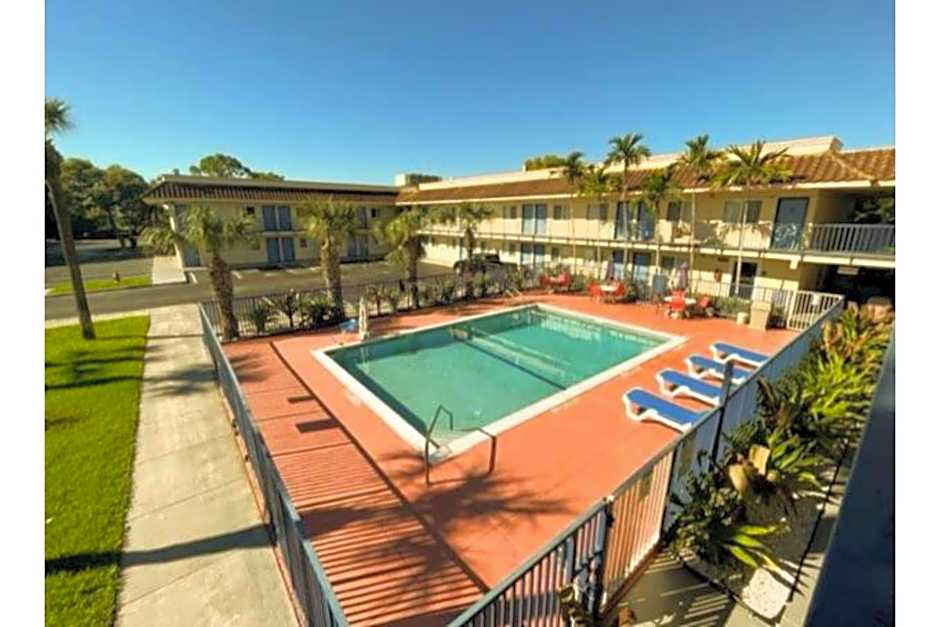 Motel 6 Riviera Beach FL