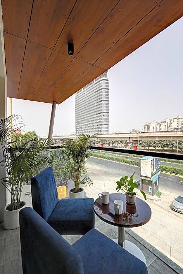 Hotel 91 Golf Course Road