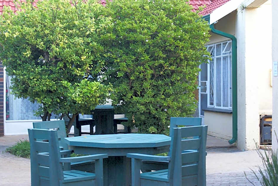 Airport Inn Bed and Breakfast