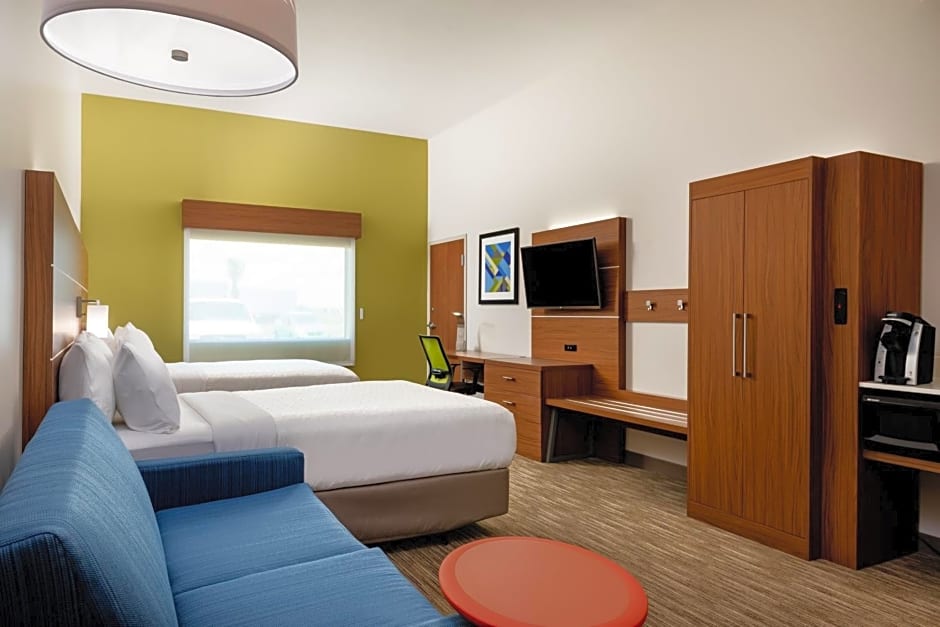 Holiday Inn Express and Suites Punta Gorda