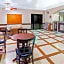 Super 8 by Wyndham Houston/I-10/Federal Road