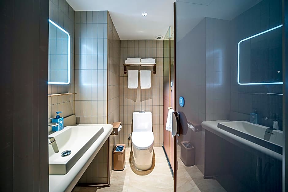 Hanting Hotel Zhuhai Qianshan Mingzhu Nan Road