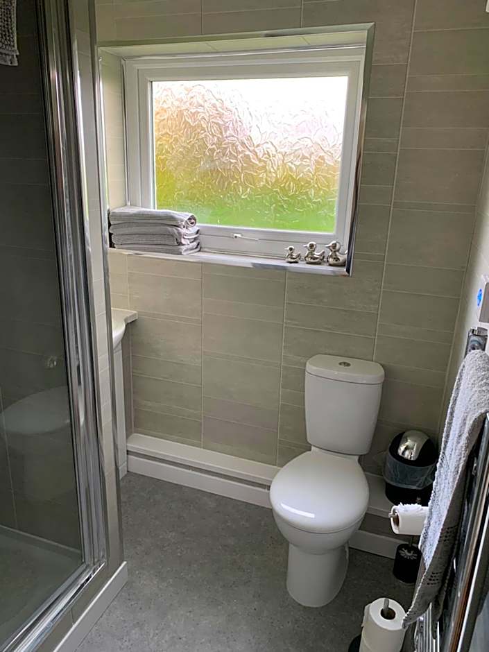 24 Gower Holiday Village