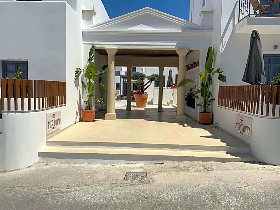 Photo 1 of 50 of Meridiano