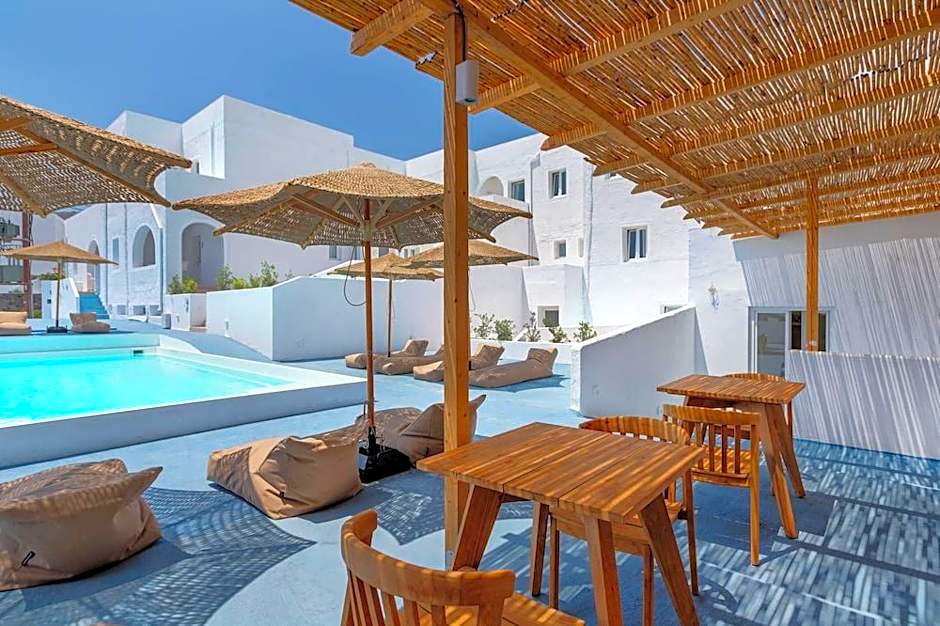 VOCA HOTEL & SUITES