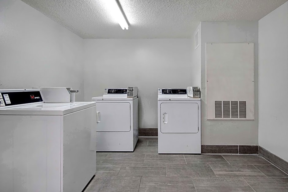 Motel 6-San Antonio, TX - South