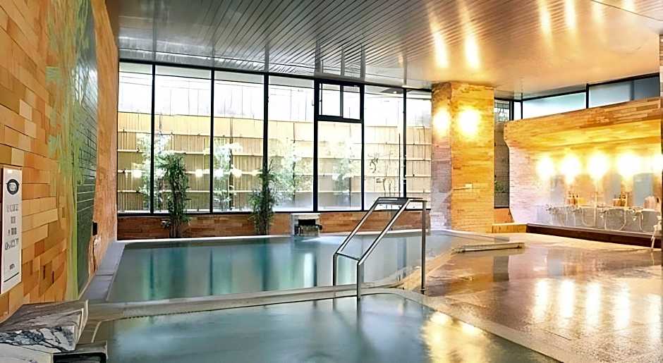 New Hakkeien Hotel