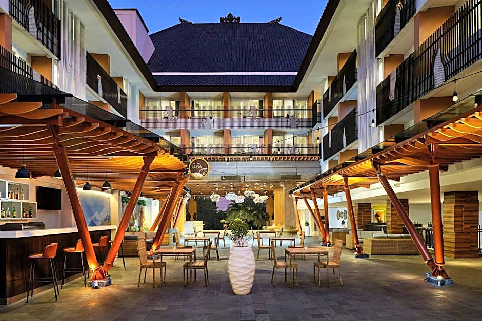 Fairfield by Marriott Bali Kuta Sunset Road