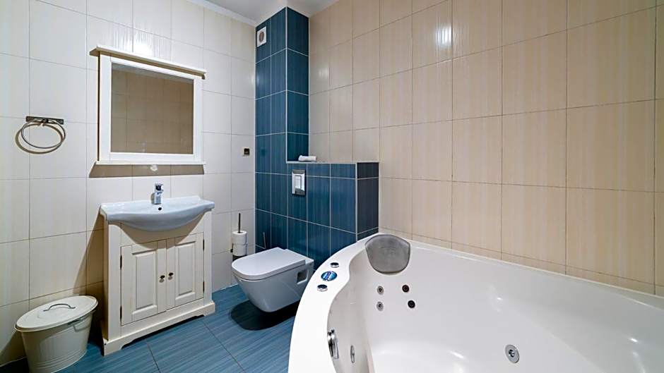 WILLA IZBICA KARPACZ parking, jacuzzi, sauna gratis