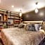 Ro Prime. Stylish & Comfortable With Jacuzzi & A/C
