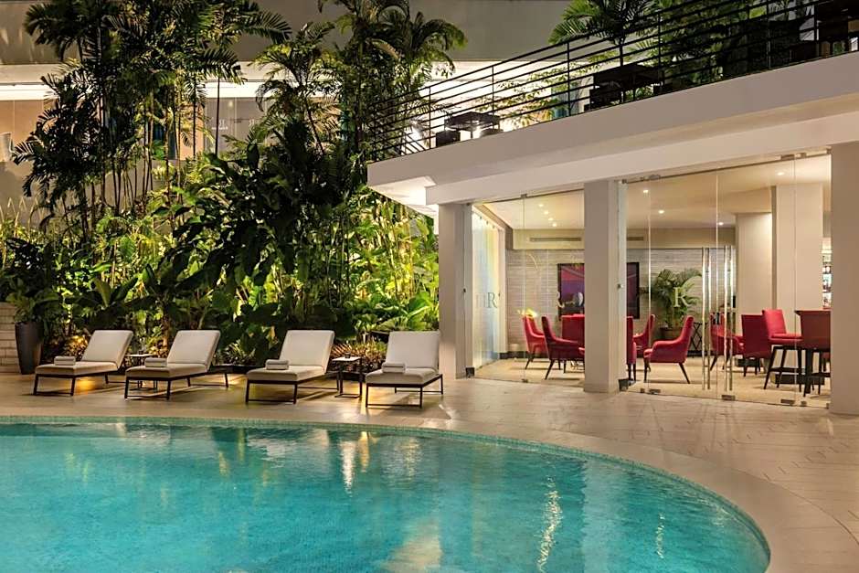 Renaissance Panama City Hotel