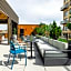 Crossroads Hotel