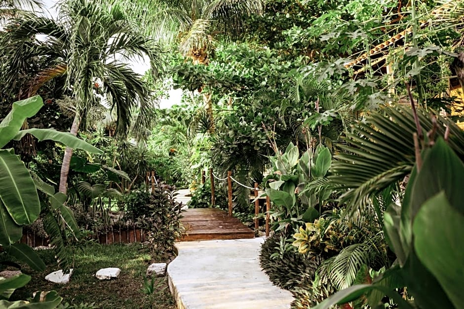Petit Lafitte Beach Front Hotel & Bungalows