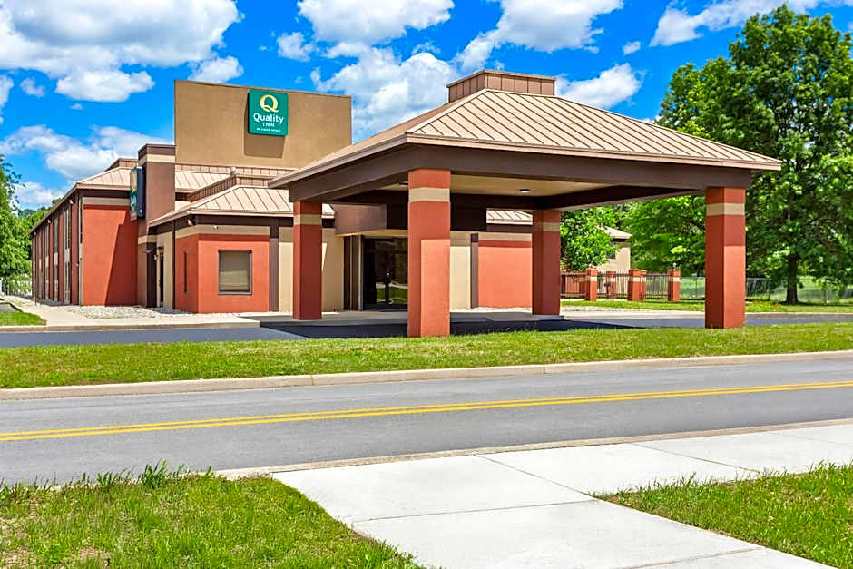 Quality Inn Rochester South
