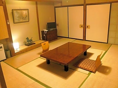 Japanese-Style Room