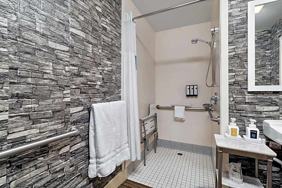 Sonesta Essential Vacaville - Napa Valley