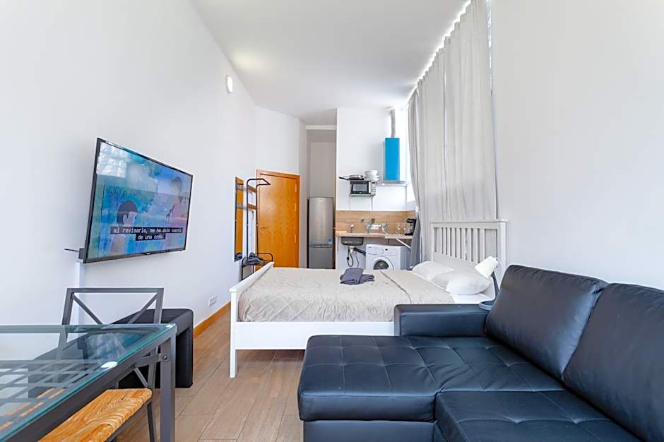 CAMP NOU & FiRA BUSINESS LOFTS