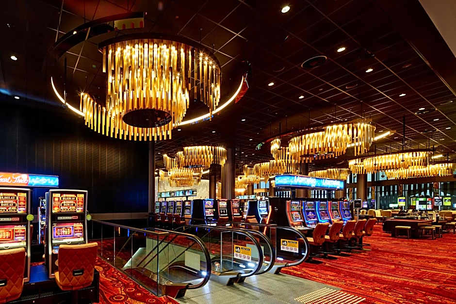 Eos by SkyCity