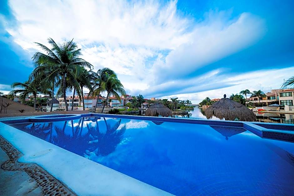 Aventuras Club Marina