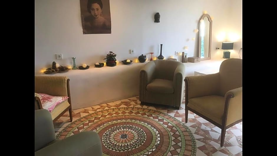 Chez Alice,simplicite et petite piscine