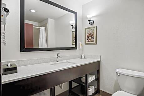 Queen Suite with Two Queen Beds - Non-Smoking