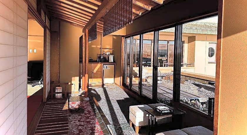 Yamaumi Onsen Shyuku Kaifuu