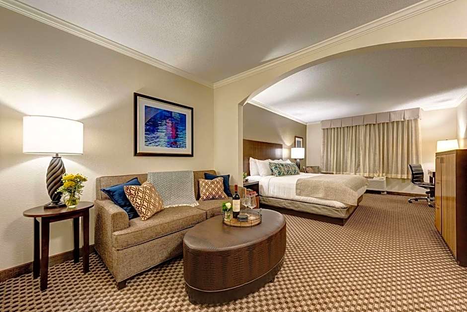 The Garrison Hotel & Suites Dover-Durham, Ascend Hotel Collection