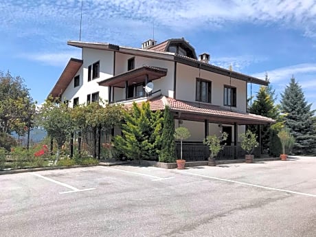 Villa Rai