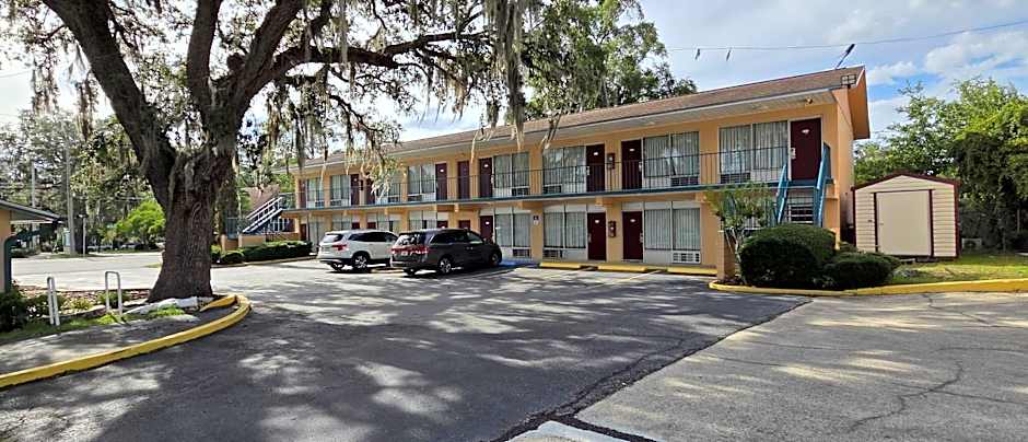 Travelers Inn Gainesville