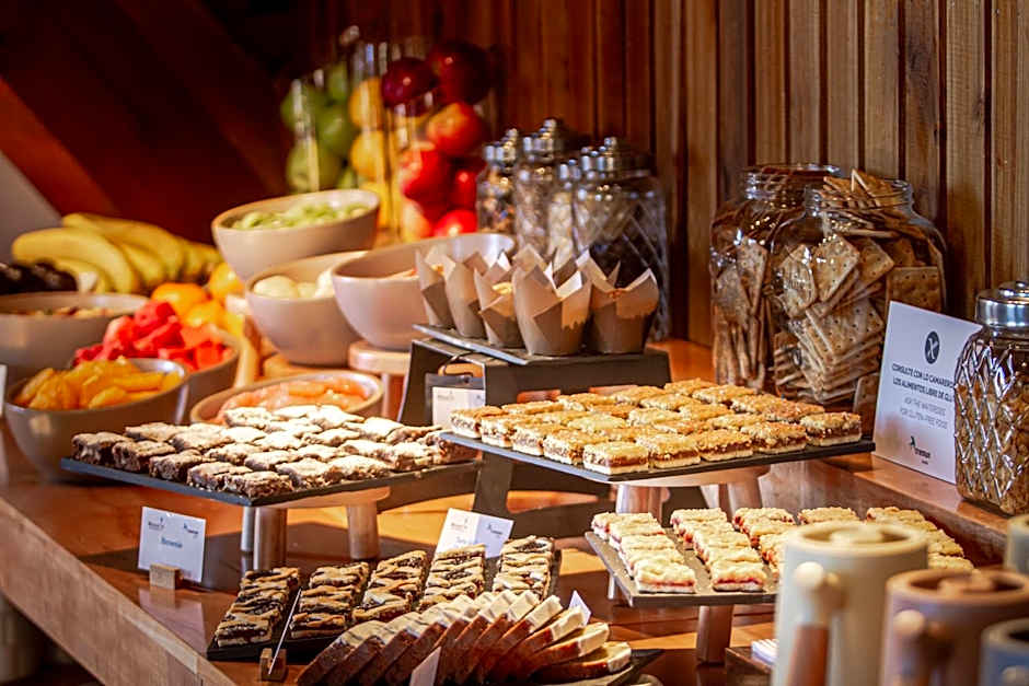 Tremun Mirador Del Lago Hotel