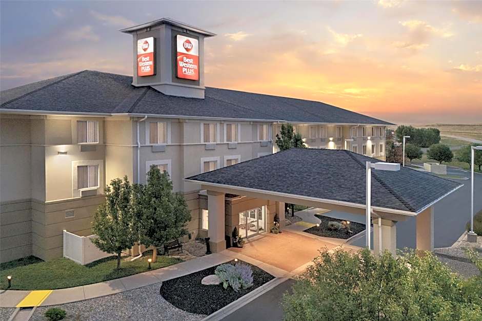 Best Western Plus Frontier Inn