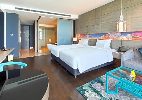 Premier Seaview Room - Twin